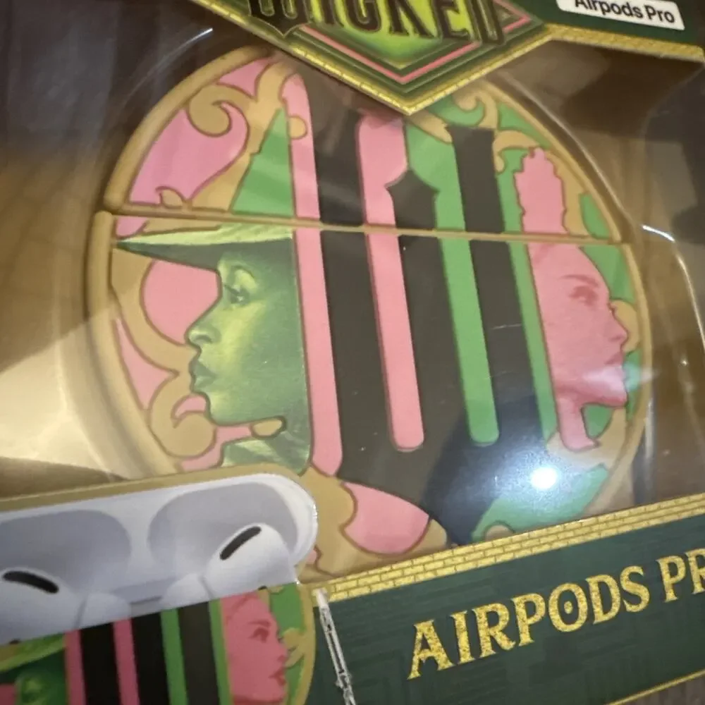 Universal Studios Movie Wicked Airpods Pro Case Elphaba & Glinda New In Box